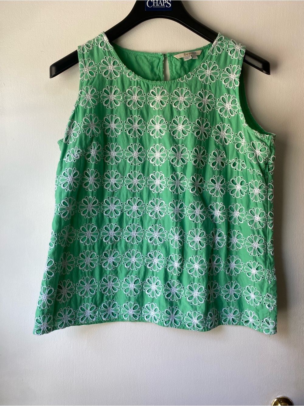Boden Green Sleeveless Eyelet Floral Tank